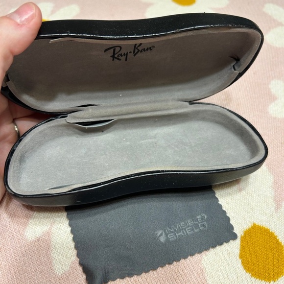 Ray-Ban RB3449 Sunglasses with Silver Frame - Picture 12 of 12